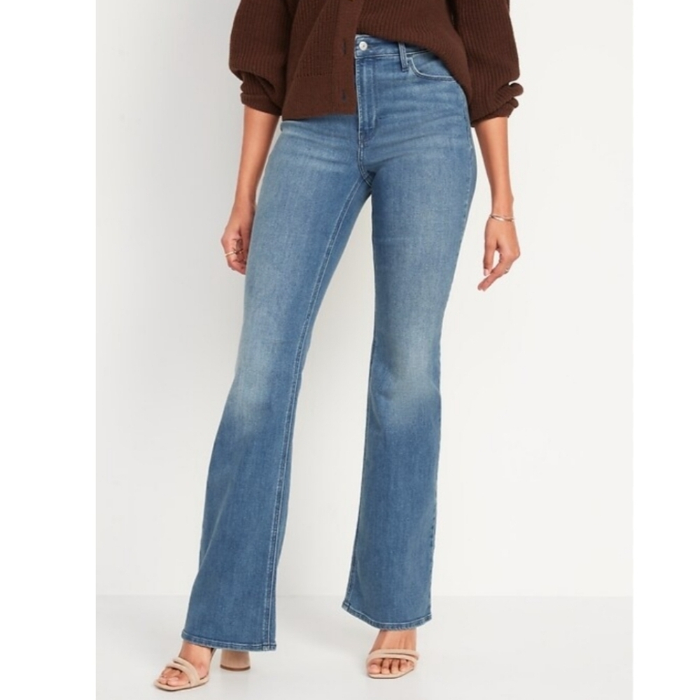 Old Navy Micro Flare Mid Rise Jeans Pants - Picture 12 of 12